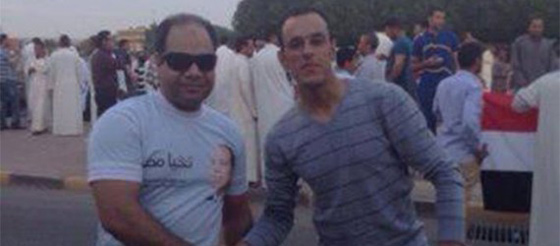 شبيه السيسي يظهر في قطر ويضاف الى عدد من اشباهه.. شاهد الصور صورة رقم 5 شبيه السيسي يظهر في قطر ويضاف الى عدد من اشباهه.. شاهد الصور صورة رقم 5