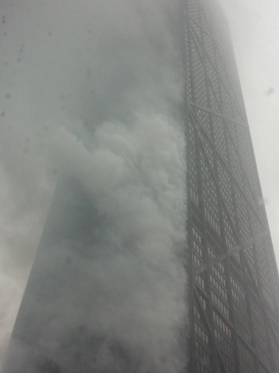 برج هانكوك في شيكاغو يشتعل.. اصابات واختناقات صورة رقم 1 برج هانكوك في شيكاغو يشتعل.. اصابات واختناقات صورة رقم 1