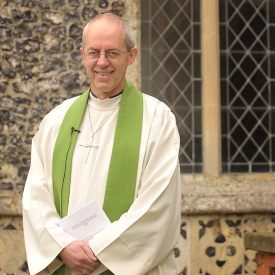 اعتداءات باريس تدفع كبير الاساقفة البريطانيين للتشكيك في حضور الله!! صورة رقم 2 اعتداءات باريس تدفع كبير الاساقفة البريطانيين للتشكيك في حضور الله!! صورة رقم 2