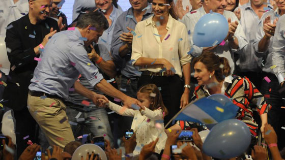 السيدة الاولى في الارجنتين ابنة لام لبنانية واب سوري وزوجها رئيس البلاد صورة رقم 13 السيدة الاولى في الارجنتين ابنة لام لبنانية واب سوري وزوجها رئيس البلاد صورة رقم 13