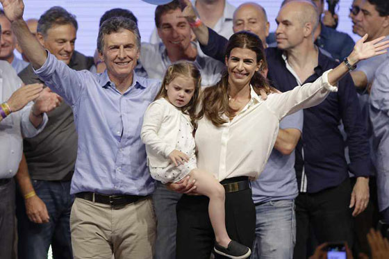 السيدة الاولى في الارجنتين ابنة لام لبنانية واب سوري وزوجها رئيس البلاد صورة رقم 1 السيدة الاولى في الارجنتين ابنة لام لبنانية واب سوري وزوجها رئيس البلاد صورة رقم 1