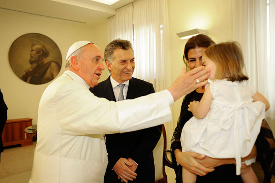 السيدة الاولى في الارجنتين ابنة لام لبنانية واب سوري وزوجها رئيس البلاد صورة رقم 18 السيدة الاولى في الارجنتين ابنة لام لبنانية واب سوري وزوجها رئيس البلاد صورة رقم 18