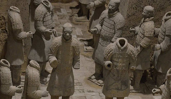 تيراكوتا.. جيش تحت الارض يحرس قبر الامبراطور الصيني العظيم صورة رقم 4 تيراكوتا.. جيش تحت الارض يحرس قبر الامبراطور الصيني العظيم صورة رقم 4