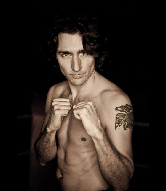 جاذبية الرئيس الكندي تجعل قلوب المراهقات تخفق من شدة الاثارة صورة رقم 16