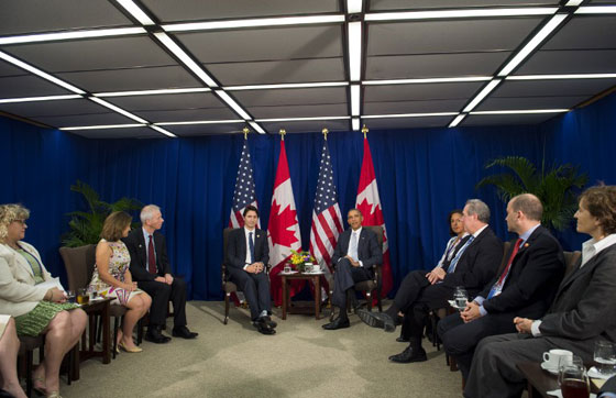 جاذبية الرئيس الكندي تجعل قلوب المراهقات تخفق من شدة الاثارة صورة رقم 9