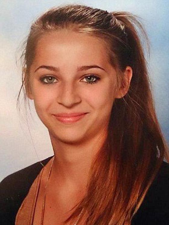 دواعش الرقة يعدمون اشهر مراهقة التحقت بهم.. بالضرب حتى الموت!! صورة رقم 2 دواعش الرقة يعدمون اشهر مراهقة التحقت بهم.. بالضرب حتى الموت!! صورة رقم 2