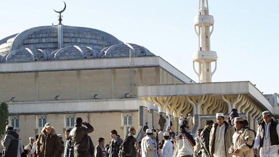 وزير ايطالي: سنحظر المراكز الاسلامية والمساجد غير المرخصة صورة رقم 4