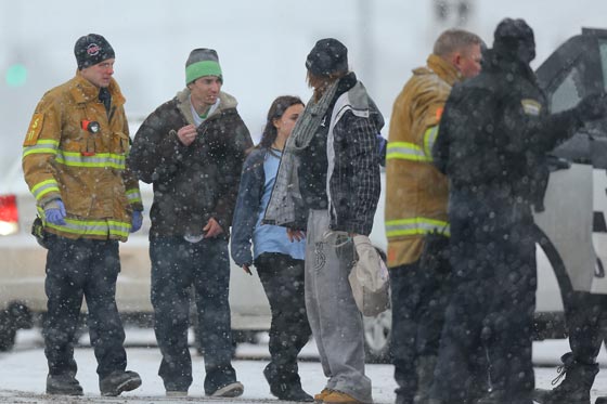 مسلح يطلق النار في عيادة بكولورادو الامريكية والحصيلة 3 قتلى و9 جرحى صورة رقم 14 مسلح يطلق النار في عيادة بكولورادو الامريكية والحصيلة 3 قتلى و9 جرحى صورة رقم 14