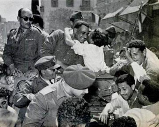 صور نادرة لم ترها من قبل بعضها طريف للزعيم الخالد جمال عبد الناصر صورة رقم 2