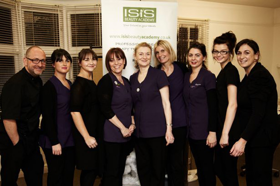 داعش يضطر أكاديمية بريطانية للتجميل الى تغيير اسمها!! صورة رقم 4 داعش يضطر أكاديمية بريطانية للتجميل الى تغيير اسمها!! صورة رقم 4