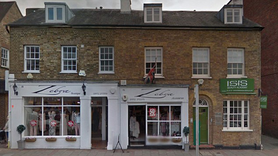 داعش يضطر أكاديمية بريطانية للتجميل الى تغيير اسمها!! صورة رقم 3 داعش يضطر أكاديمية بريطانية للتجميل الى تغيير اسمها!! صورة رقم 3