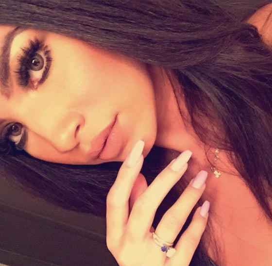 شبيهة كيم كاردشيلان السعودية لا تبخل على متتبعيها بالنصائح صورة رقم 4