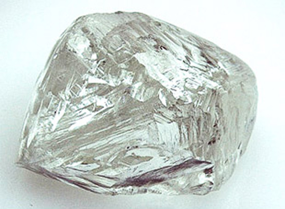 بعد 10 ايام من اكتشافها.. اكبر ماسة في العالم لا تقدر بثمن! صورة رقم 1 بعد 10 ايام من اكتشافها.. اكبر ماسة في العالم لا تقدر بثمن! صورة رقم 1