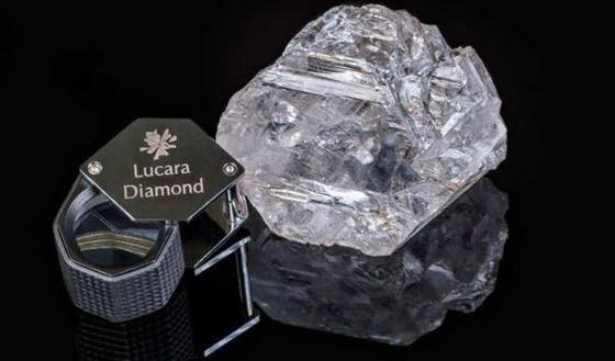 بعد 10 ايام من اكتشافها.. اكبر ماسة في العالم لا تقدر بثمن! صورة رقم 3 بعد 10 ايام من اكتشافها.. اكبر ماسة في العالم لا تقدر بثمن! صورة رقم 3
