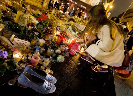 22 الف زوج من الاحذية في ساحة باريس احجاجا على قمة المناخ صورة رقم 3 22 الف زوج من الاحذية في ساحة باريس احجاجا على قمة المناخ صورة رقم 3