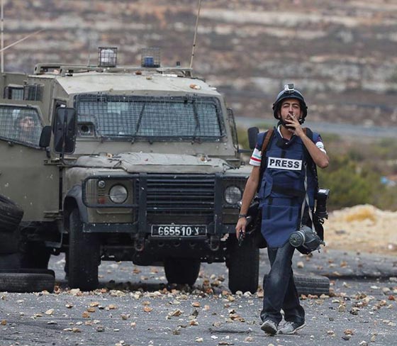 مصور في الانتفاضة.. فادي العاروري خسر كليته وربح القضية صورة رقم 1 مصور في الانتفاضة.. فادي العاروري خسر كليته وربح القضية صورة رقم 1