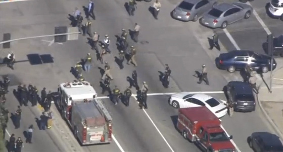 الشرطة الامريكية تفرج عن صور وتفاصيل جديدة عن مجزرة كاليفورنيا صورة رقم 19 الشرطة الامريكية تفرج عن صور وتفاصيل جديدة عن مجزرة كاليفورنيا صورة رقم 19