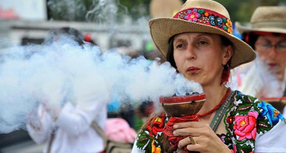 انصار البيئة يخرجون في مظاهرات عالمية.. يدفعهم سبب طريف صورة رقم 4 انصار البيئة يخرجون في مظاهرات عالمية.. يدفعهم سبب طريف صورة رقم 4