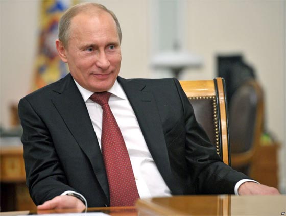 عادات غريبة جدا للمشاهير: الملكة تجمع الخفافيش ورئيس الوزراء يحب شد شعر الآخرين  صورة رقم 10