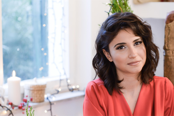 لماذا ارتدت الفنانة الفلسطينية لينا مخول فستان الوزيرة الإسرائيلية؟ وما علاقته بالقدس؟ صورة رقم 9
