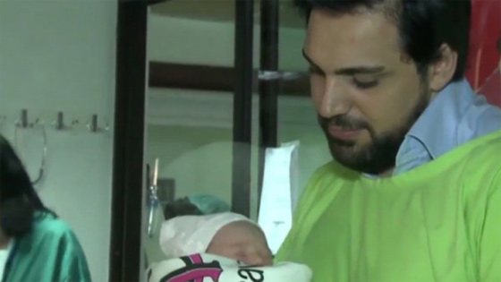  اب سوري يطلق على مولودته اسم روسيا صورة رقم 1