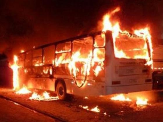 هاكر يخترق مكالمة بين قيادي داعشي ومفجر حافلة الأمن بتونس صورة رقم 2 هاكر يخترق مكالمة بين قيادي داعشي ومفجر حافلة الأمن بتونس صورة رقم 2