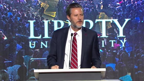 لماذا دعا رئيس جامعة امريكية طلابه لحمل السلاح؟ صورة رقم 2