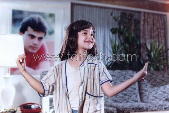 صور الطفلة (بلية) من فيلم العفاريت مع عمرو دياب تكشف الاسرار بعد 25 عاما! صورة رقم 2