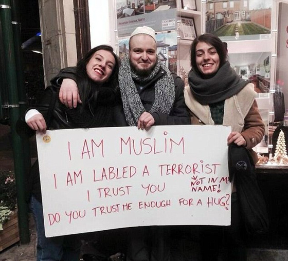 بريطاني اعتنق الاسلام هدد نائبة أيّدت قصف داعش بتفجير بيتها صورة رقم 3