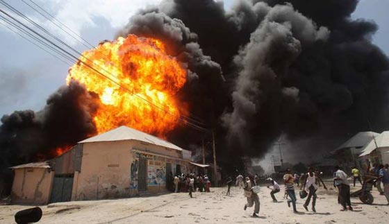  صور اهم احداث عام 2015 (1): سياسة، فن، جريمة، طرائف وكوارث الطبيعة صورة رقم 13