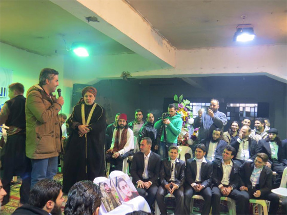 العرس الجماعي الاول في حلب: 100 عريس وعروس يحتفلون بفرحة العمر صورة رقم 6