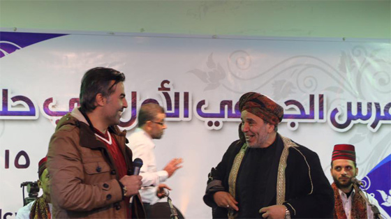 العرس الجماعي الاول في حلب: 100 عريس وعروس يحتفلون بفرحة العمر صورة رقم 8