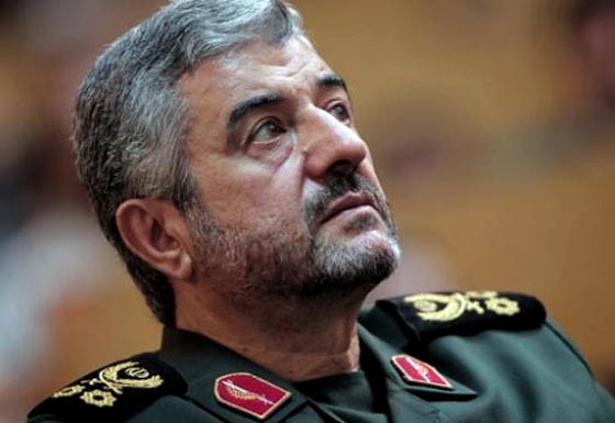 قائد الحرس الثوري الايراني يدعو الى ازالة الحدود بين العراق وسوريا ولبنان صورة رقم 1