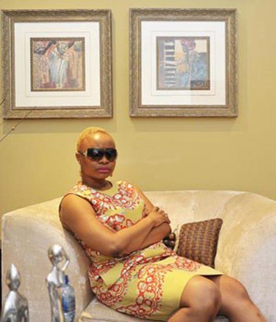 ماشيل ابنة ارملة نيلسون مانديلا تفقد عينها بعد اعتداء زوجها عليها!! صورة رقم 7