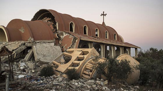مستعينا بالطائرات الروسية.. الجيش السوري يحرر قرى من الدواعش صورة رقم 1