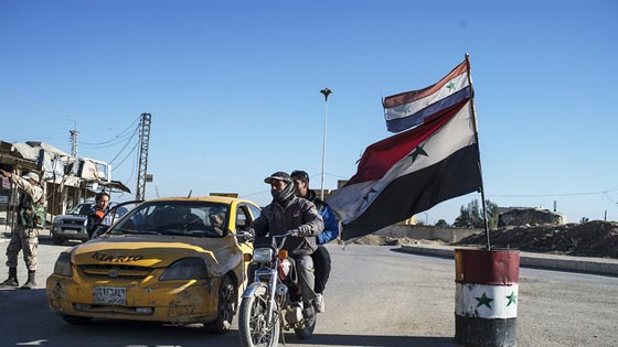 مستعينا بالطائرات الروسية.. الجيش السوري يحرر قرى من الدواعش صورة رقم 2