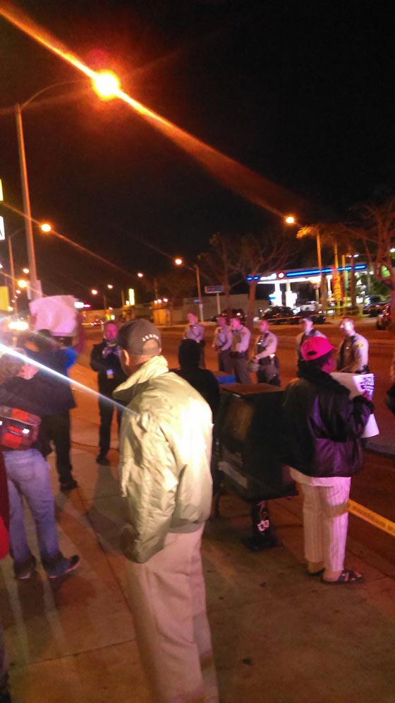 الشرطة الامريكية تقتل مسلحا أسود البشرة في كاليفورنيا صورة رقم 1