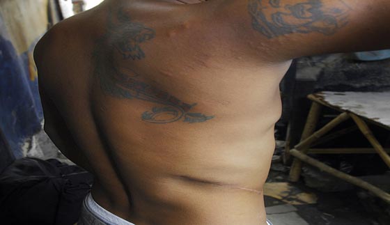 اعتقال اسرائيلي مطلوب للانتربول بتهمة التجارة باعضاء اللاجئين السوريين صورة رقم 4