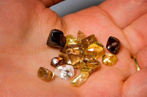 تعرف على المنجم الوحيد المفتوح أمام الناس للبحث عن الماس صورة رقم 17