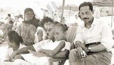 تعرف على السيدة التي كانت سببا في اذاعة الآذان في الراديو والتلفزيون صورة رقم 3