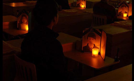 كوريا الجنونية.. أحياء يشاركون في تشييع جنازاتهم للشعور بمعنى الحياة! صورة رقم 8