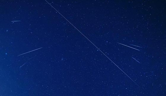 سماء الصين تشهد زخات من الشهب.. اكثر من الف شهاب في الساعة!! صورة رقم 4 سماء الصين تشهد زخات من الشهب.. اكثر من الف شهاب في الساعة!! صورة رقم 4