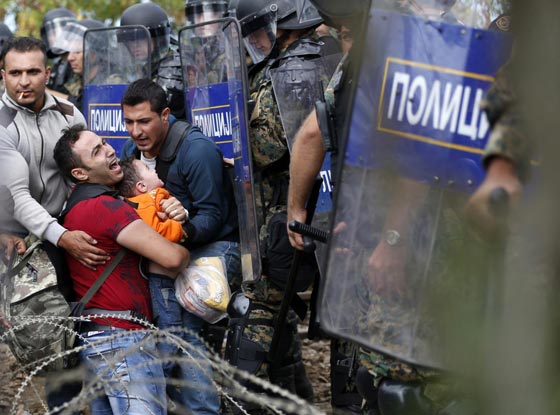 الاوروبيون يطالبون الايطاليين بالتعامل مع اللاجئين بصرامة اكثر صورة رقم 6