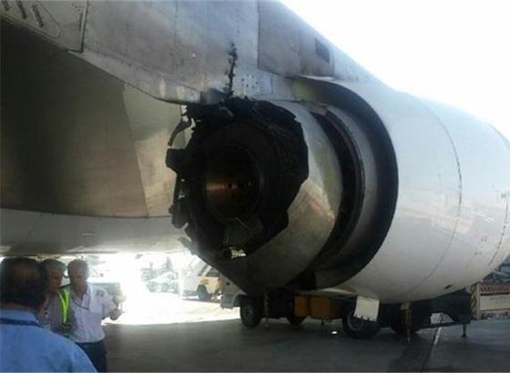 حادث نادر.. انفصال جزء من جناح طائرة اثناء اقلاعها صورة رقم 4