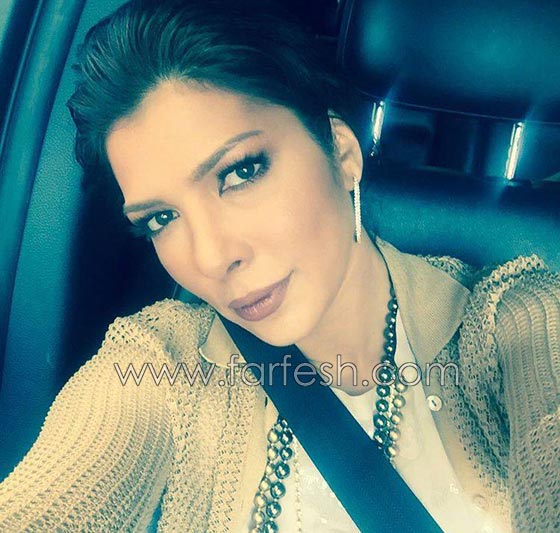 صور اصالة مع عاهل البحرين بعد منحها النوعية البحرينية: لي الفخر اني ابنة البحرين  صورة رقم 7