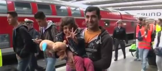 التلفزيون الالماني يرحب بالمهاجرين العرب.. مطالبا بالتزام القواعد صورة رقم 6