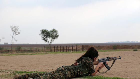صور المسيحيات السريانيات.. كتيبة جديدة تتصدى للدواعش في سوريا صورة رقم 3 صور المسيحيات السريانيات.. كتيبة جديدة تتصدى للدواعش في سوريا صورة رقم 3