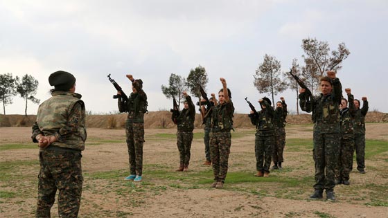 صور المسيحيات السريانيات.. كتيبة جديدة تتصدى للدواعش في سوريا صورة رقم 4 صور المسيحيات السريانيات.. كتيبة جديدة تتصدى للدواعش في سوريا صورة رقم 4