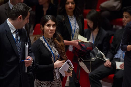 دموع شابة ايزيدية تهز اركان مجلس الامن التابع للامم المتحدة صورة رقم 5