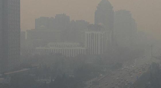بكين تطلق ثاني انذار احمر من الضباب الدخاني خلال شهر صورة رقم 1 بكين تطلق ثاني انذار احمر من الضباب الدخاني خلال شهر صورة رقم 1